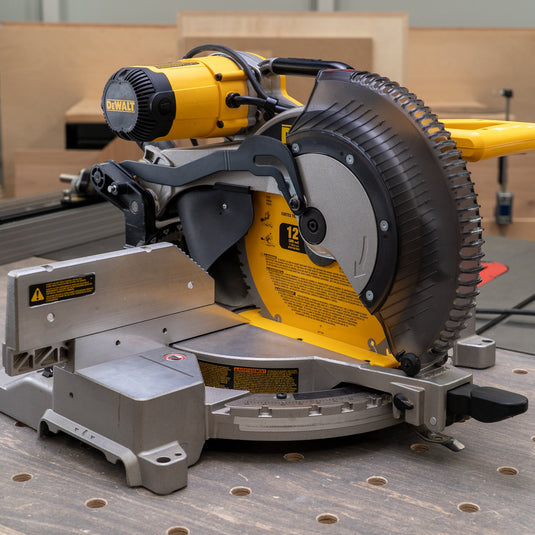 DeWALT DW716 Zero Clearance Dust Collection Throat Plate Gen 2